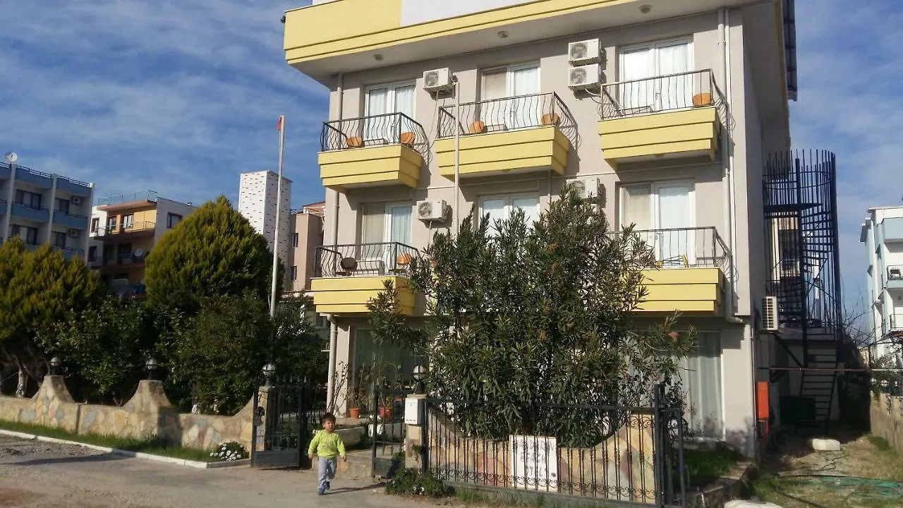 Mandarin Beach Hotel Izmir 3*,